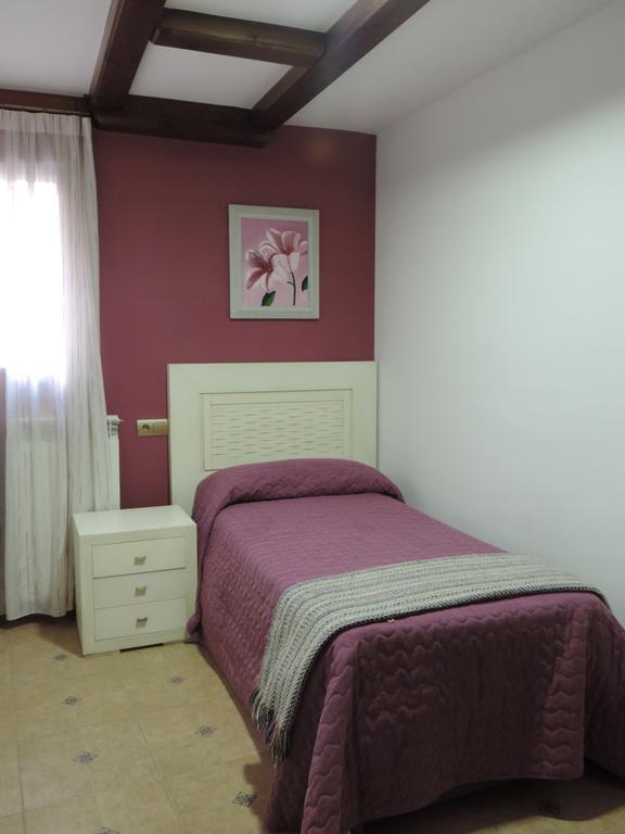 Apartamentos Turisticos El Refugio Мора де Рубиелос Стая снимка